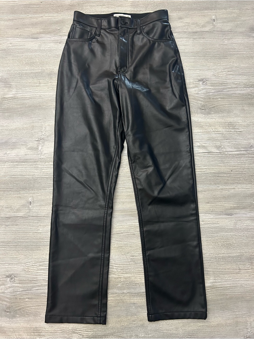Abercrombie & Fitch Curve Love '90s Straight Ultra High Rise Faux Leather Pants